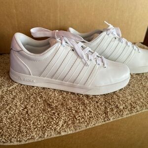 K-swiss white for women size 11 . News Tennis shoes.